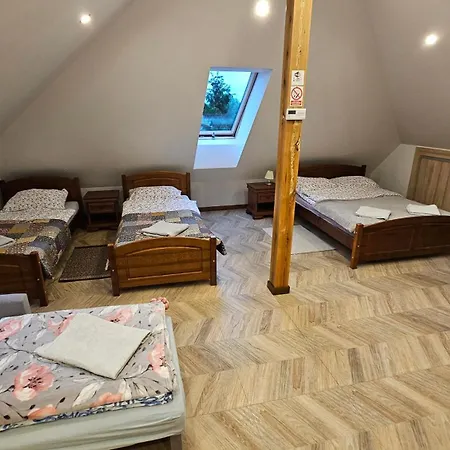 Na Skarpie Farm stay *