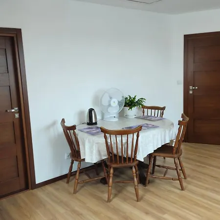 Pokój Na Skarpie Gospodarstwo agroturystyczne *